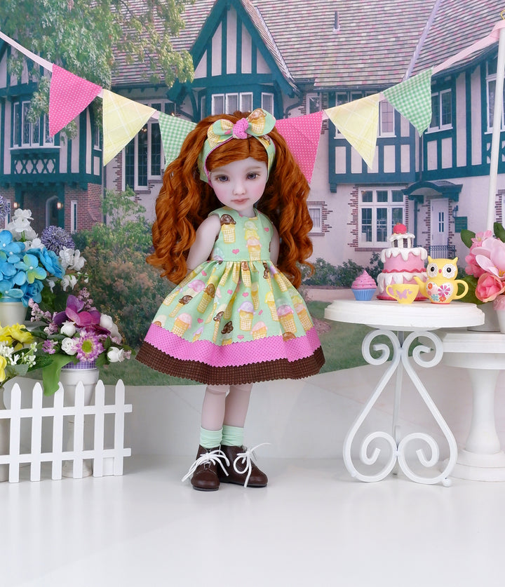 Sugar Cone - dress and boots for Ruby Red Fashion Friends doll