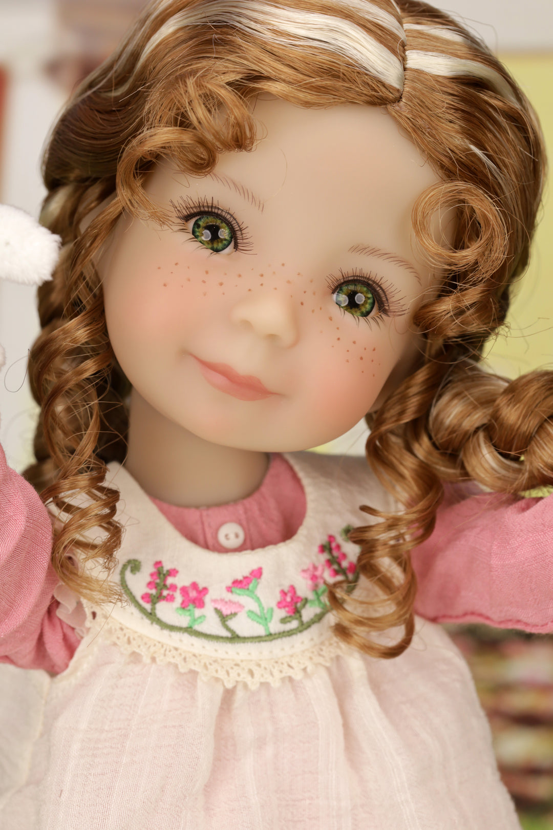 2026 Easter Sugar - Fashion Friends Limited Edition doll