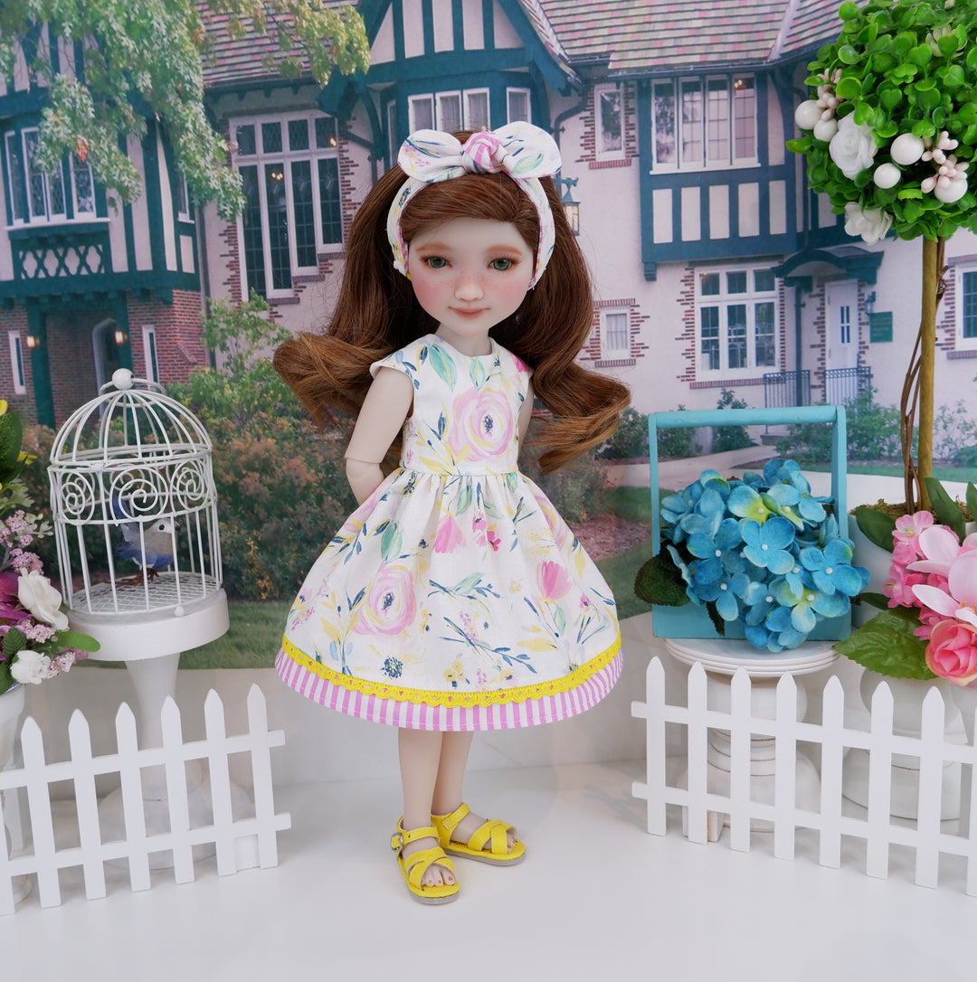 Summer Camellia - dress with sandals for Ruby Red Fashion Friends doll