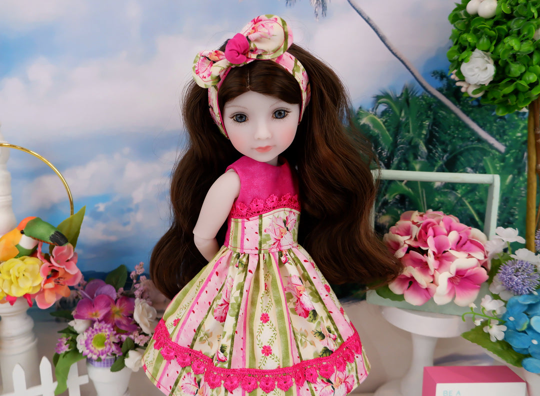 Summer Iris - dress and sandals for Ruby Red Fashion Friends doll