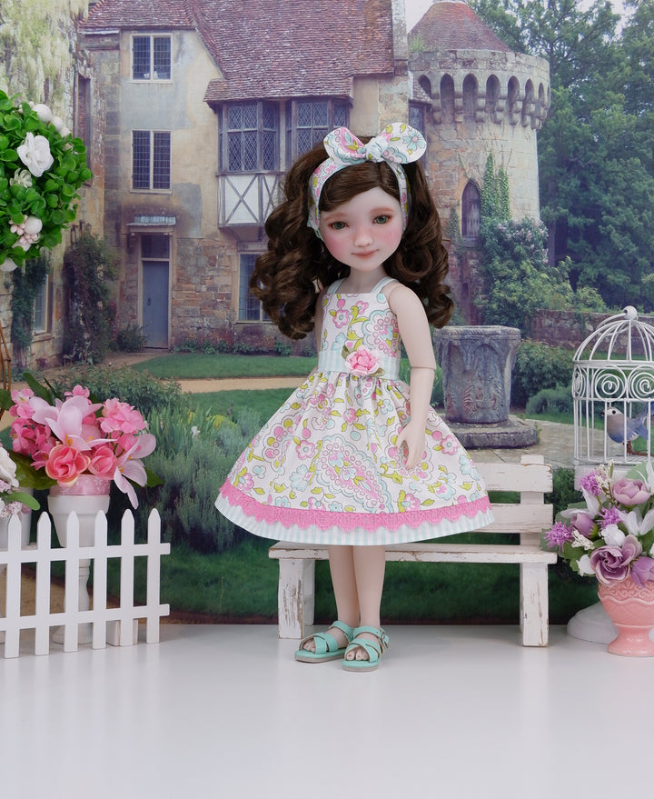 Summer Paisley - dress with sandals for Ruby Red Fashion Friends doll