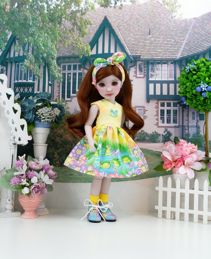 Sunnyside Pond - dress with boots for Ruby Red Fashion Friends doll