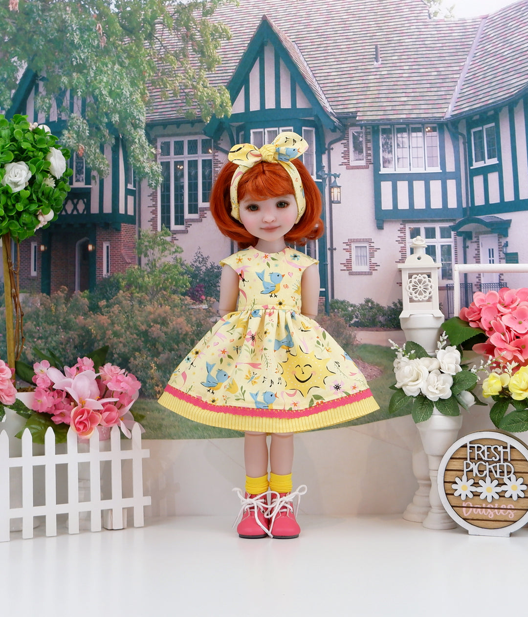 Sunnyside Robin - dress & boots for Ruby Red Fashion Friends doll