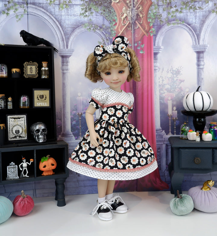 Sweet Halloween - dress with saddle shoes for Ruby Red Fashion Friends doll