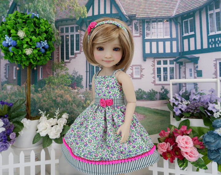 Tiny Garden - dress with shoes for Ruby Red Fashion Friends doll