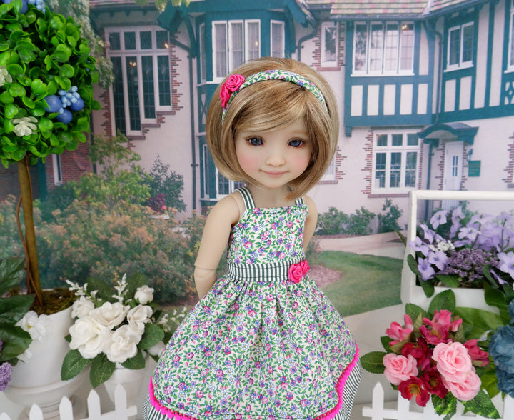 Tiny Garden - dress with shoes for Ruby Red Fashion Friends doll