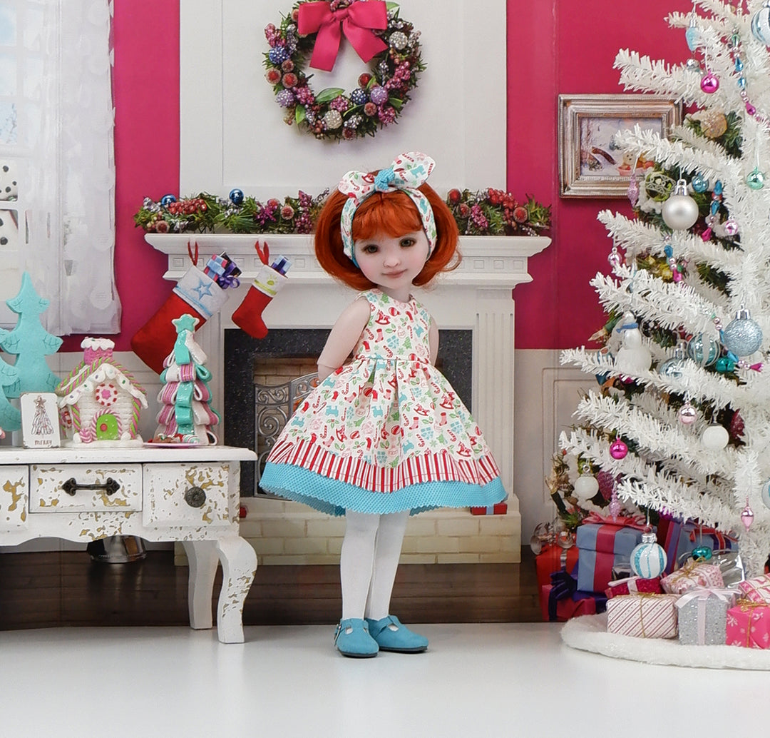 Toyland - dress with shoes for Ruby Red Fashion Friends doll