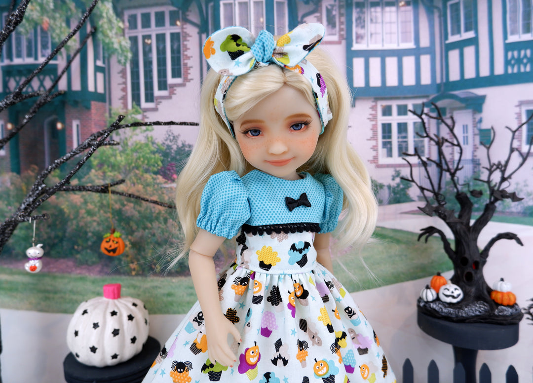 Trick or Sweets - dress with shoes for Ruby Red Fashion Friends doll