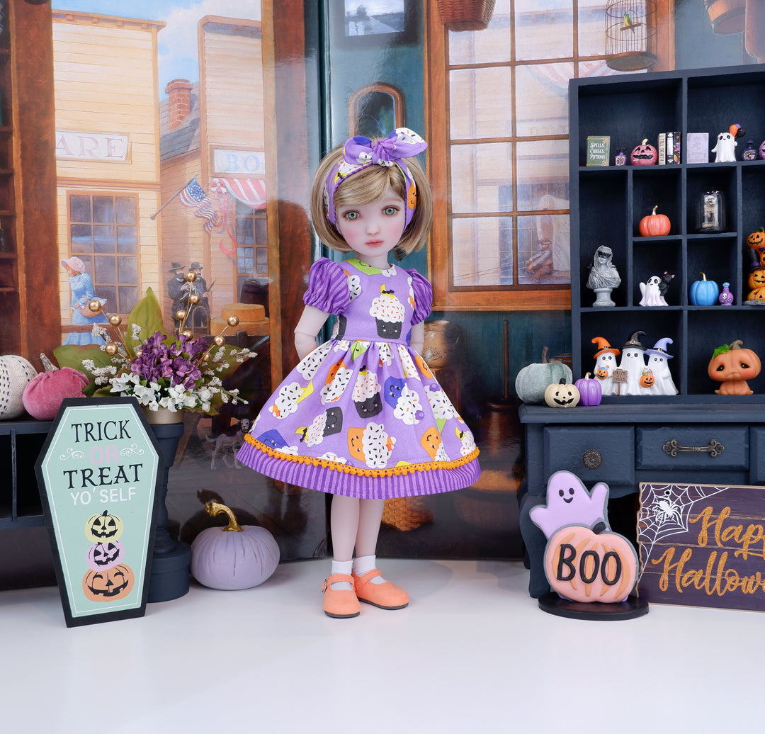 Trick or Treat Cakes - dress and shoes for Ruby Red Fashion Friends doll