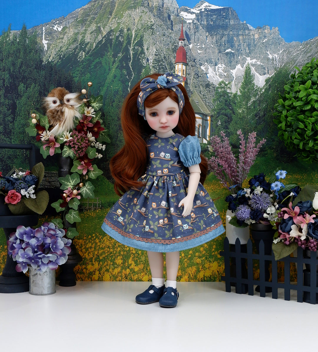 Two Owl Branch - dress and shoes for Ruby Red Fashion Friends doll