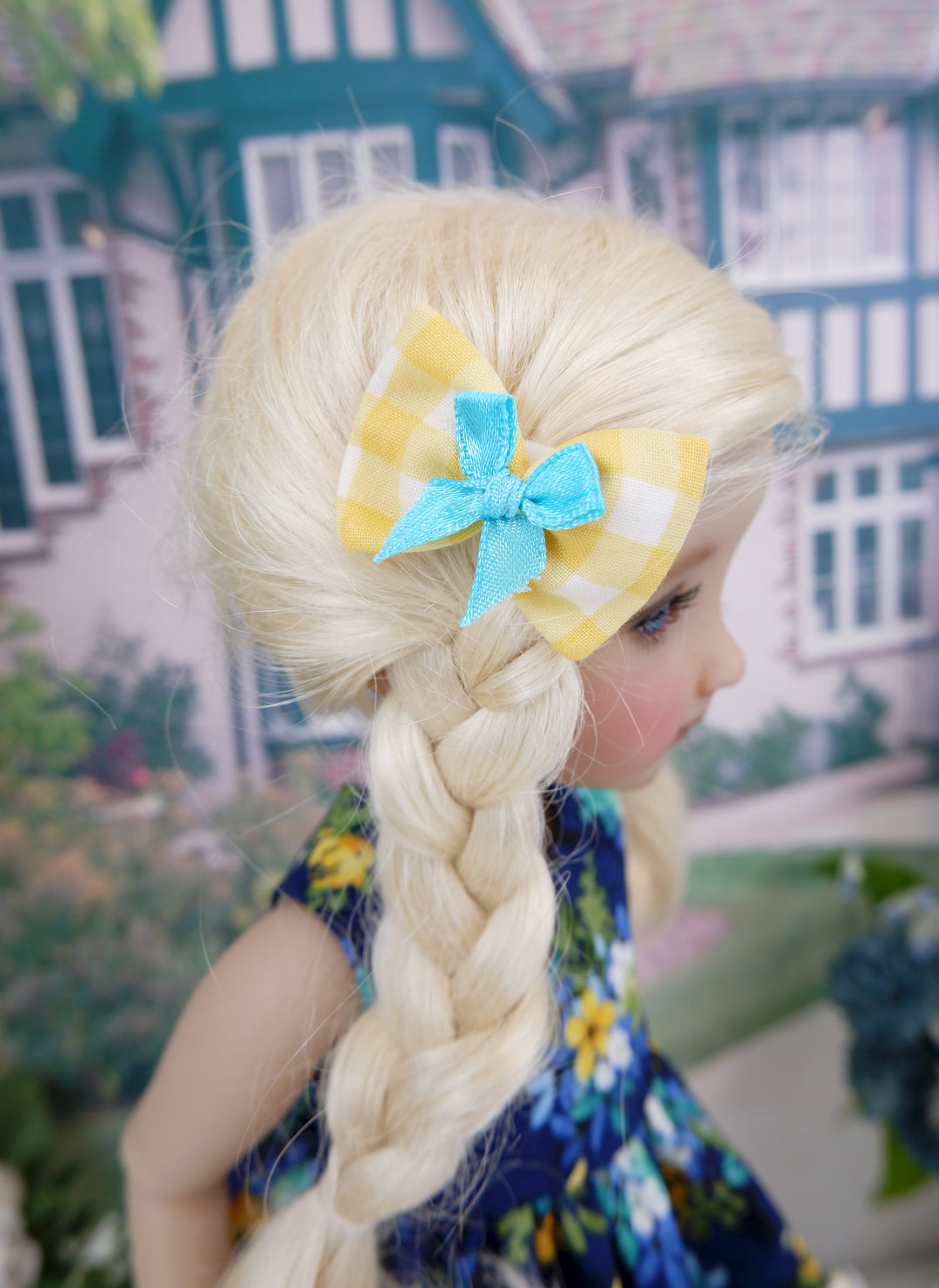 Vibrant Meadow - dress with sandals for Ruby Red Fashion Friends doll