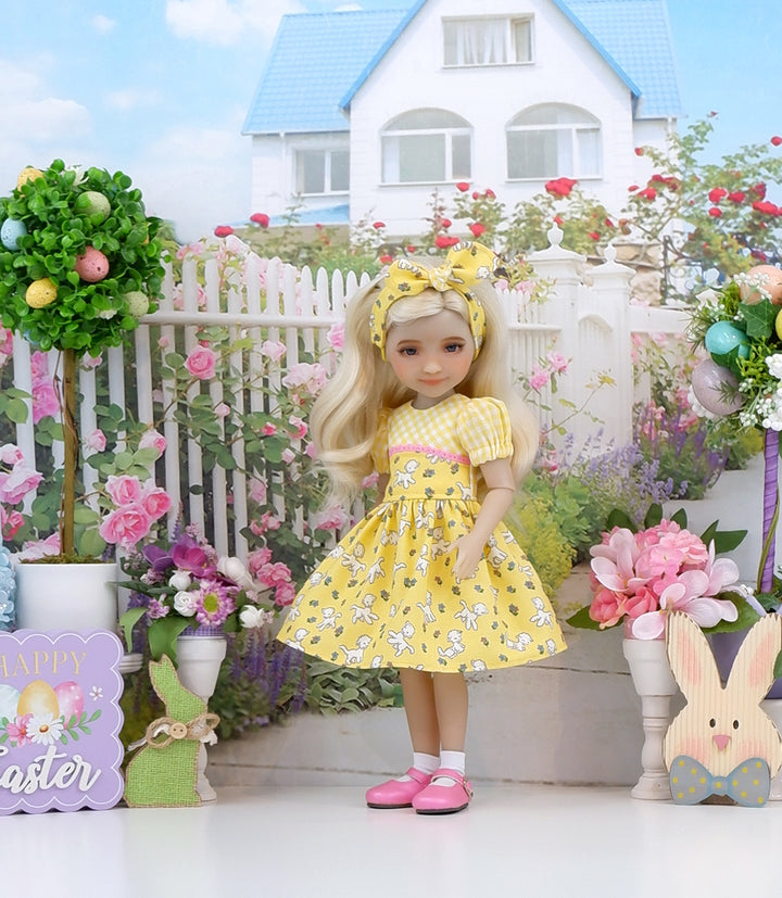 Vintage Lamb - dress and shoes for Ruby Red Fashion Friends doll