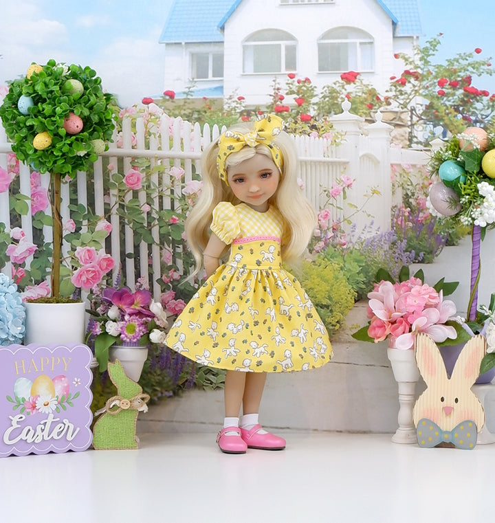 Vintage Lamb - dress and shoes for Ruby Red Fashion Friends doll