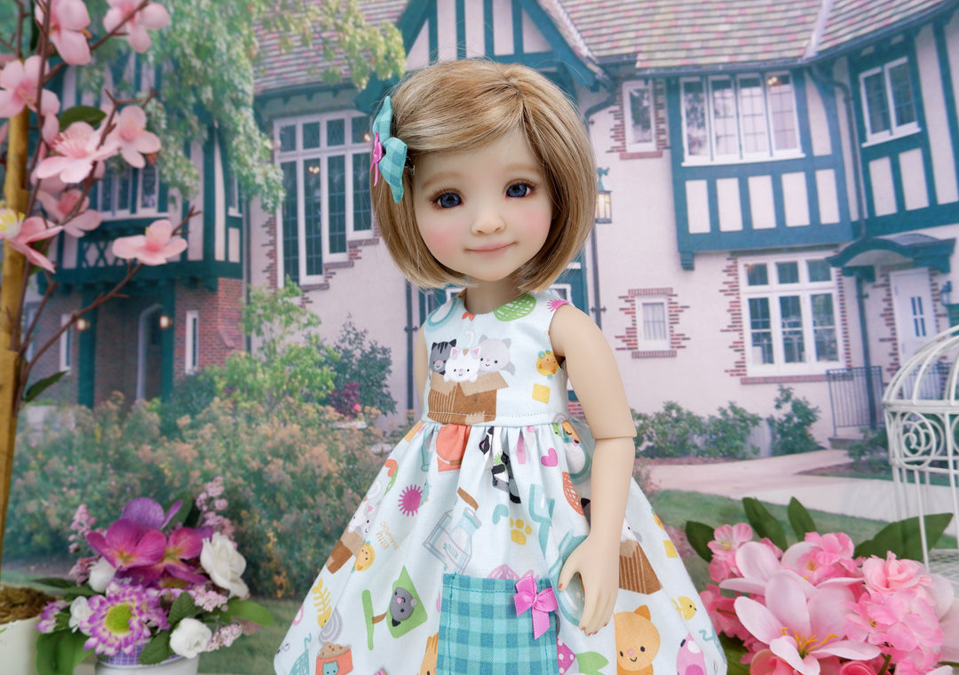 Wee Kitties - dress with sandals for Ruby Red Fashion Friends doll