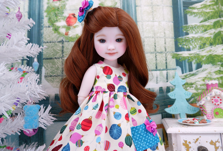 Whoville Christmas - dress with boots for Ruby Red Fashion Friends doll