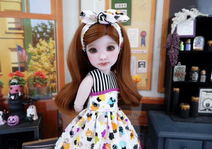 Wicked Treats - dress and shoes for Ruby Red Fashion Friends doll