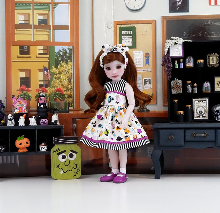 Wicked Treats - dress and shoes for Ruby Red Fashion Friends doll