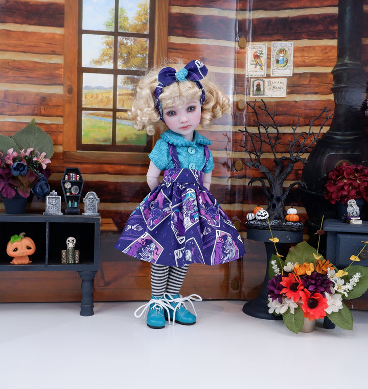 Wicked Villains - blouse & jumper with boots for Ruby Red Fashion Friends doll