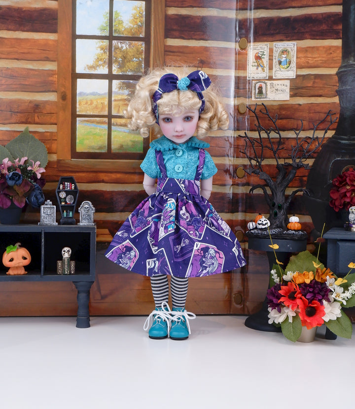 Wicked Villains - blouse & jumper with boots for Ruby Red Fashion Friends doll