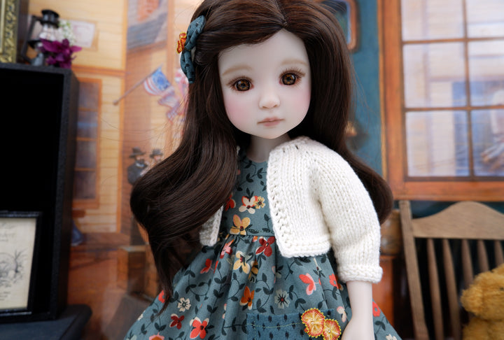 Wildflower Hollow - dress, sweater &amp; boots for Ruby Red Fashion Friends doll