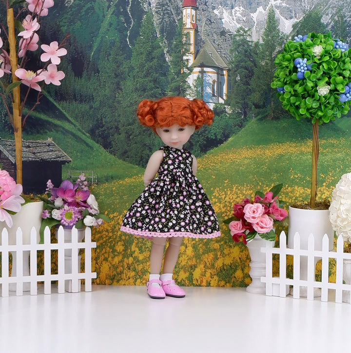 Wildflower Toss - dress and shoes for Ruby Red Siblies doll