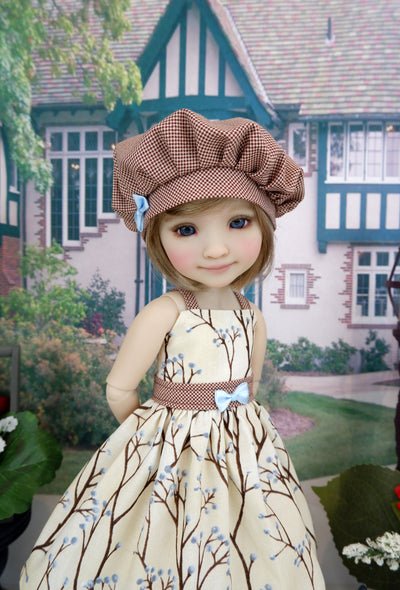 Willow Branch - dress with shoes for Ruby Red Fashion Friends doll