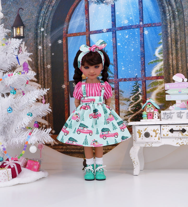 Winter Road Trip - blouse & jumper with boots for Ruby Red Fashion Friends doll