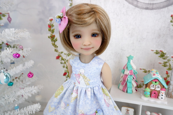 Winter Wonder - dress with sweater & shoes for Ruby Red Fashion Friends doll