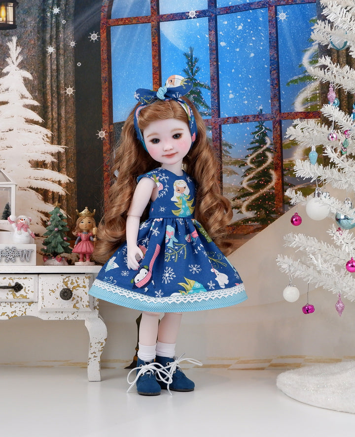 Winterland Queen - dress with boots for Ruby Red Fashion Friends doll
