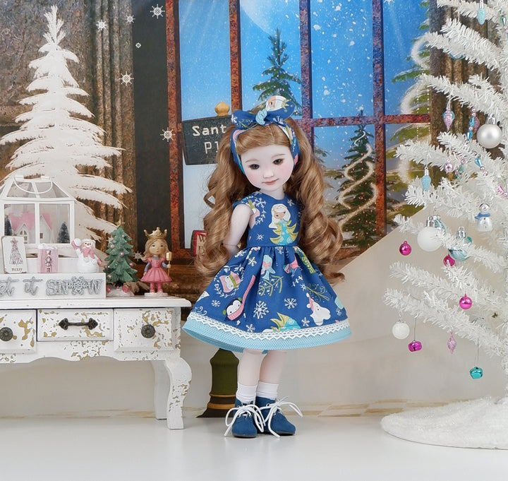 Winterland Queen - dress with boots for Ruby Red Fashion Friends doll