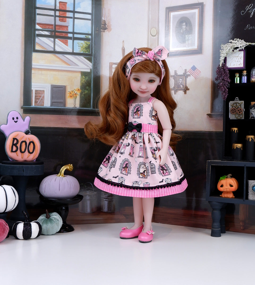 Witch Academy - dress with shoes for Ruby Red Fashion Friends doll