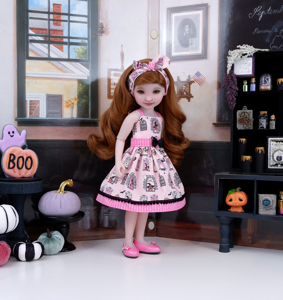 Witch Academy - dress with shoes for Ruby Red Fashion Friends doll