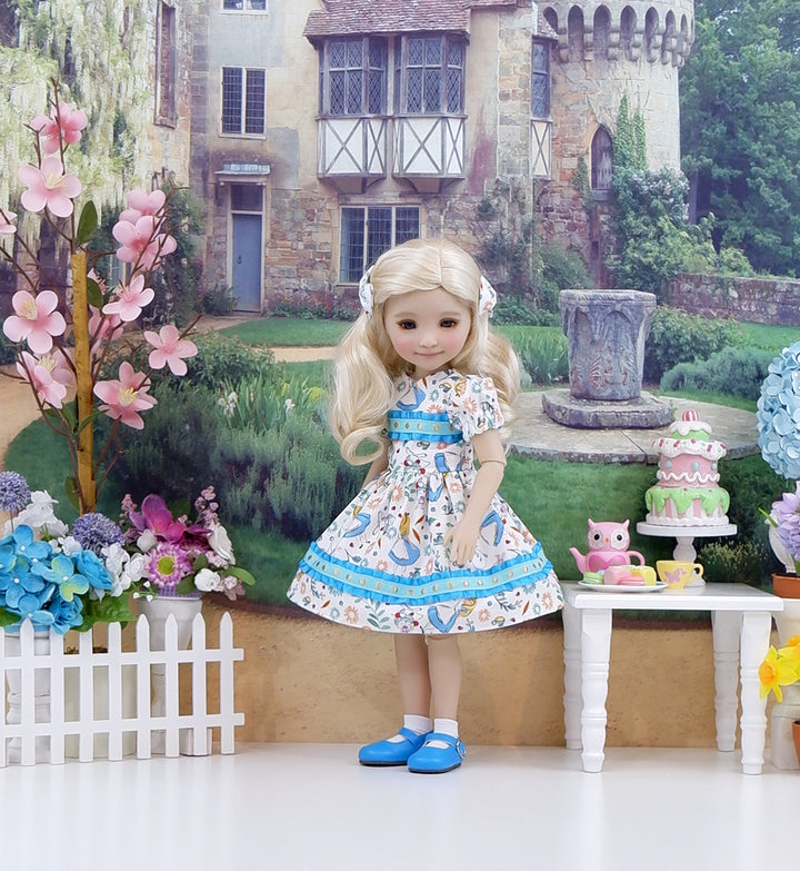 Wonderland Alice - dress with shoes for Ruby Red Fashion Friends doll