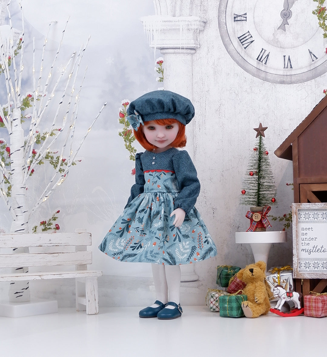 Woodland Holly - dress with shoes for Ruby Red Fashion Friends doll