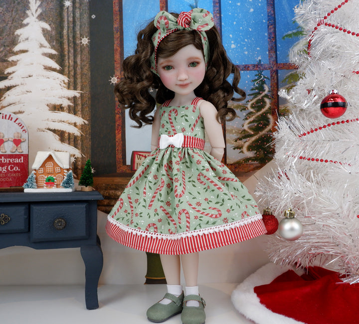 Xmas Candy Cane - dress with shoes for Ruby Red Fashion Friends doll