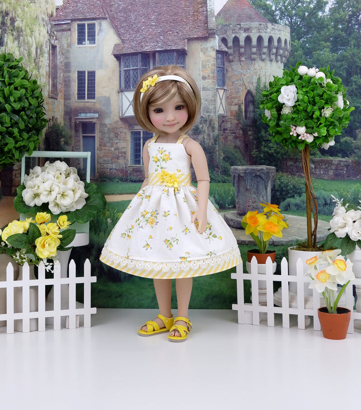 Yellow Rose - dress with sandals for Ruby Red Fashion Friends doll