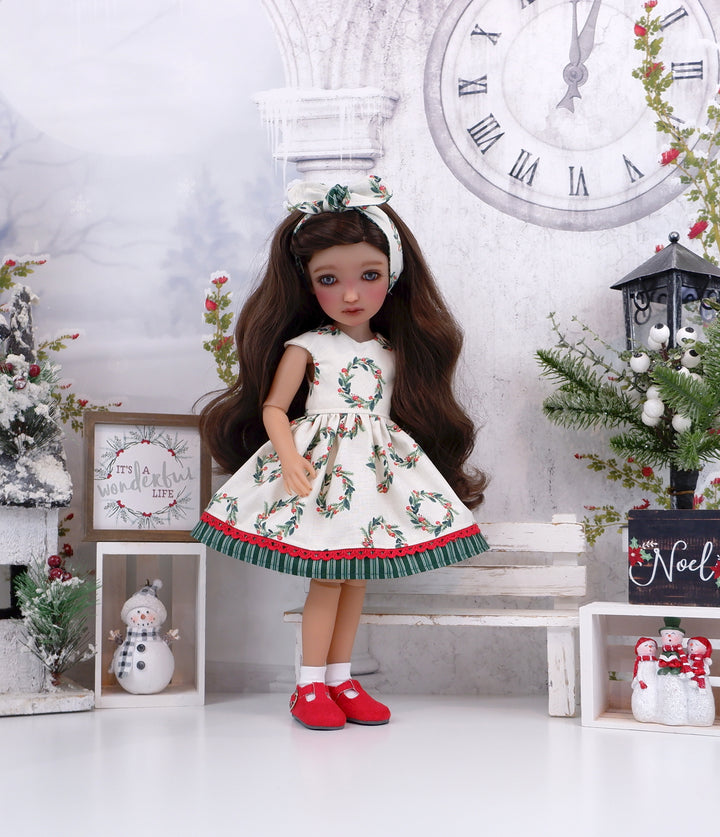Yuletide Wreath - dress with shoes for Ruby Red Fashion Friends doll