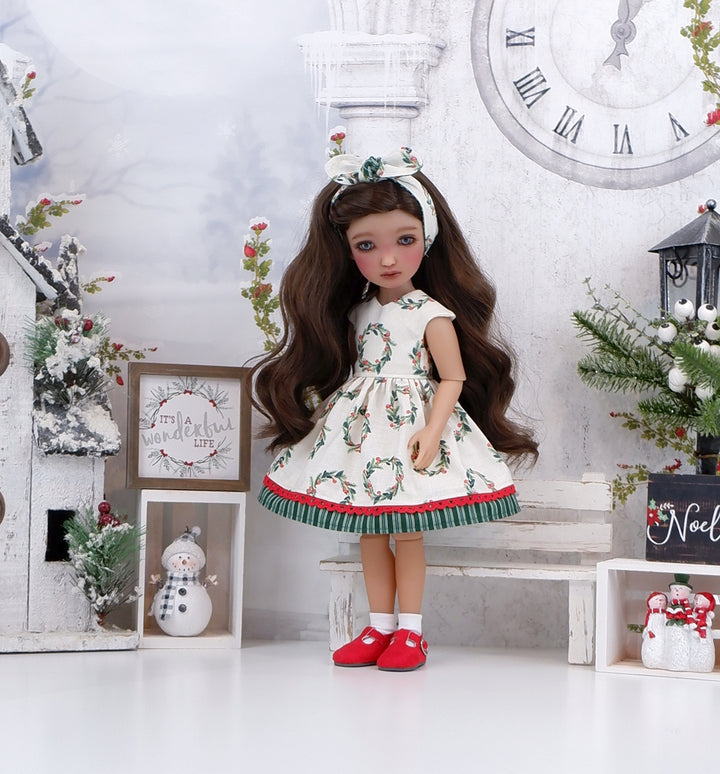 Yuletide Wreath - dress with shoes for Ruby Red Fashion Friends doll