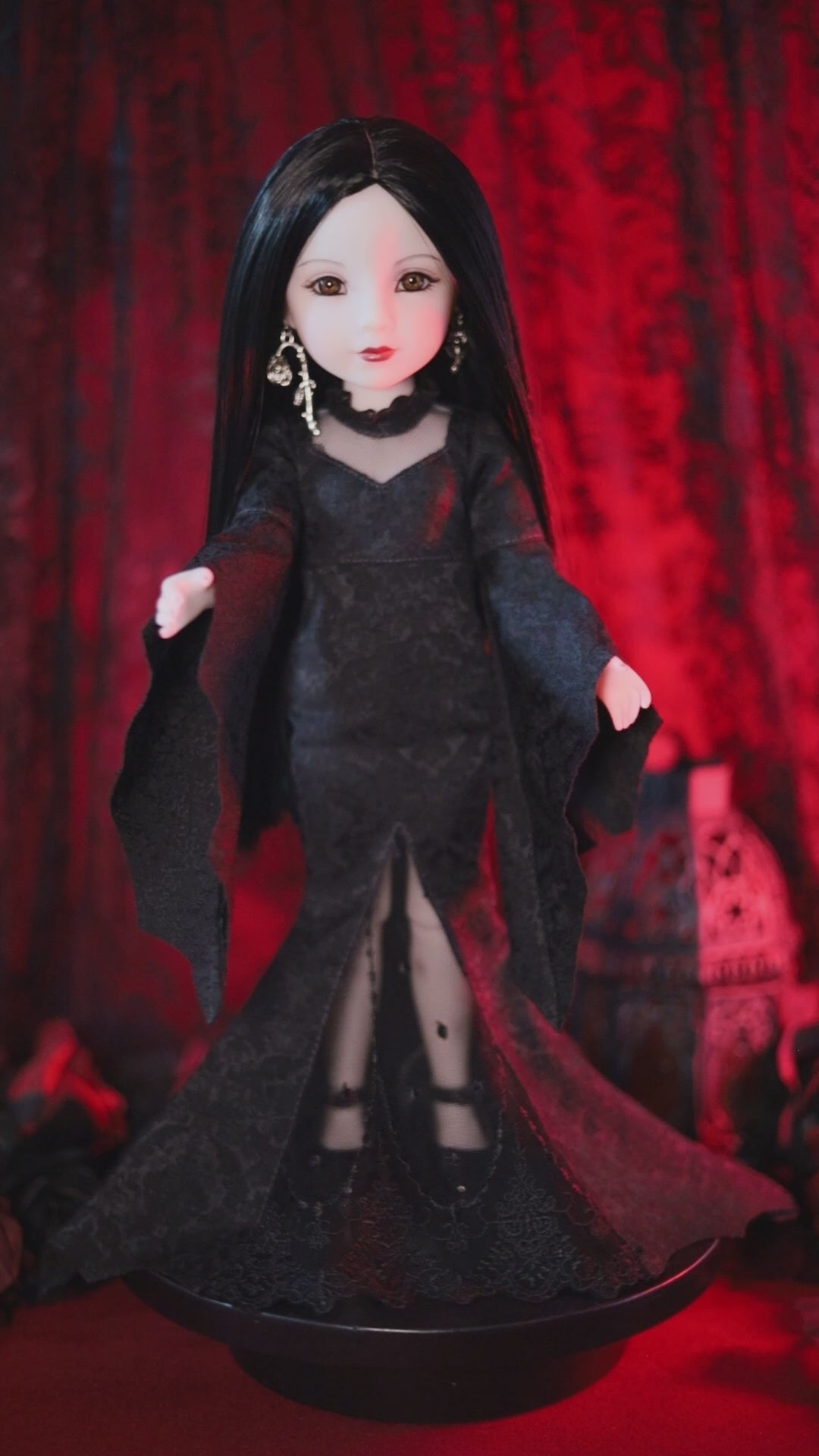 2026 Ravenna - Fashion Friends Limited Edition doll