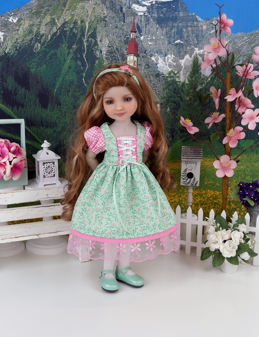 Alpen Meadow - dress ensemble with shoes for Ruby Red Fashion Friends doll