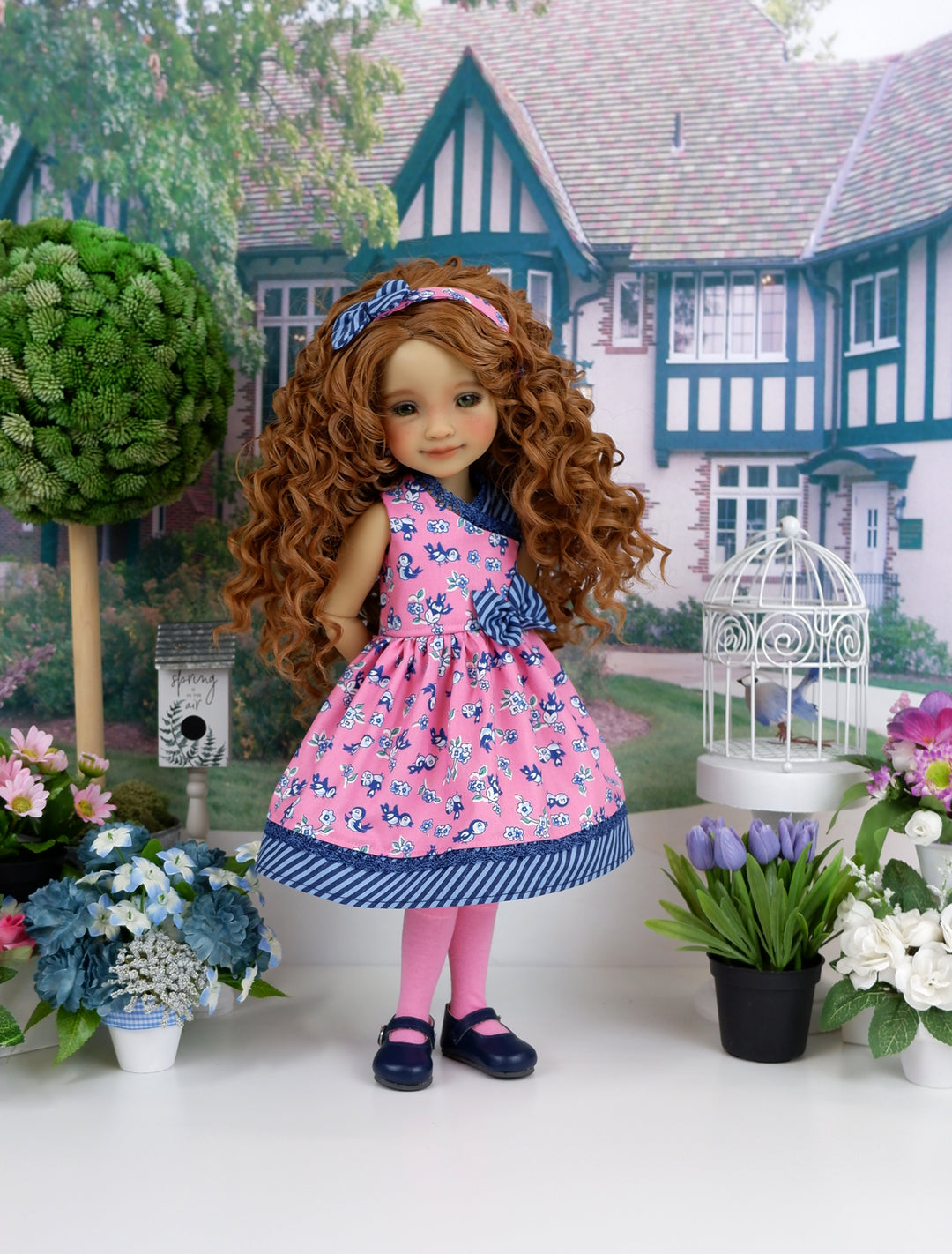 April Bluebird - dress and shoes ensemble for Ruby Red Fashion Friends doll