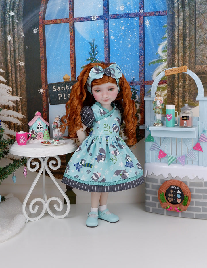 Arctic Fox - dress with shoes for Ruby Red Fashion Friends doll