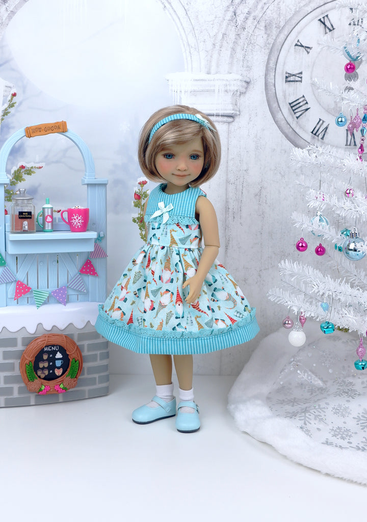 Arctic Gnomes - dress with shoes for Ruby Red Fashion Friends doll