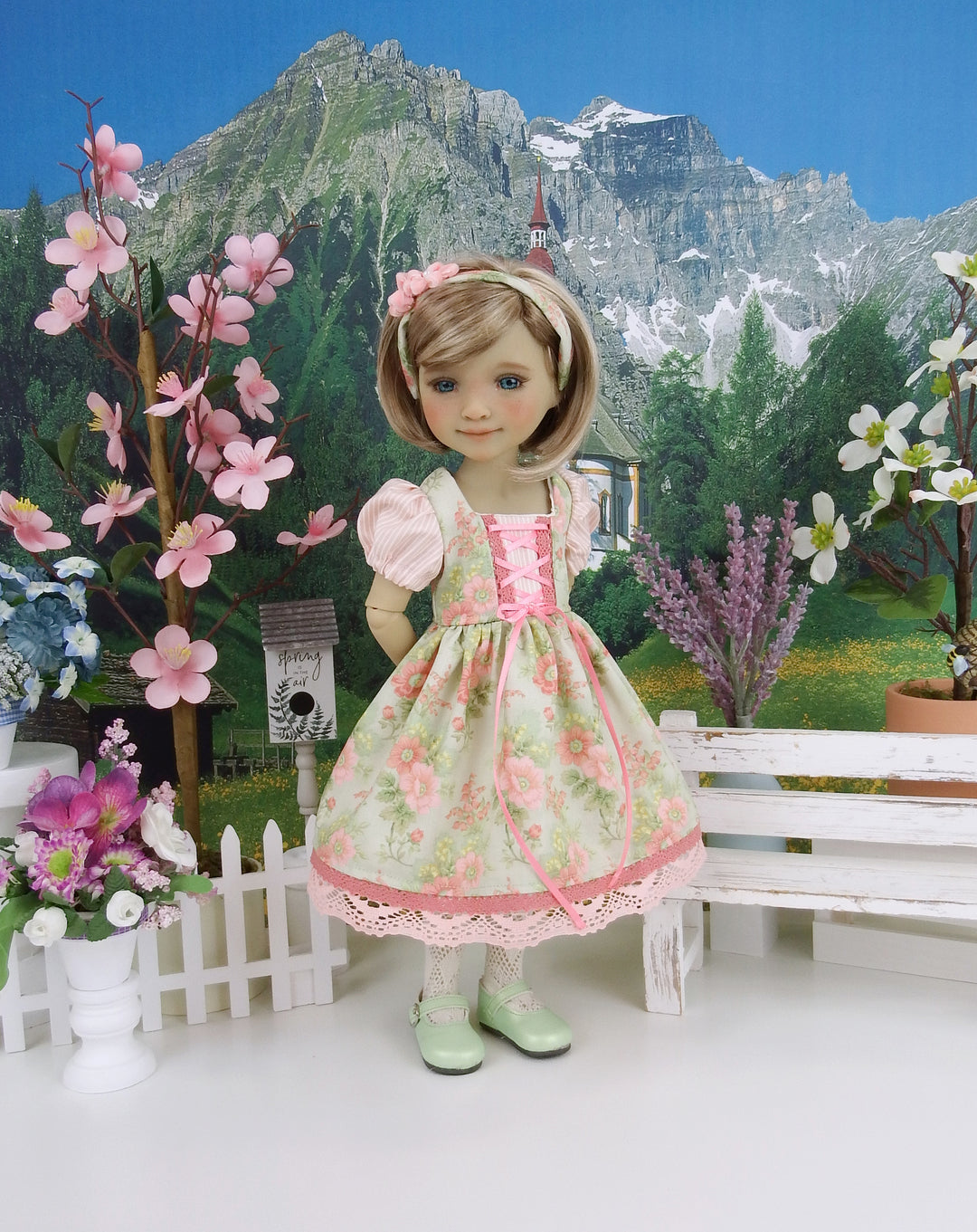 Austrian Meadow - dress ensemble with shoes for Ruby Red Fashion Friends doll