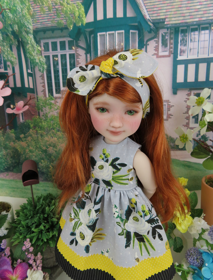 Beautiful Bee - dress with boots for Ruby Red Fashion Friends doll