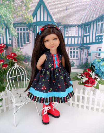 Beautiful Berries - dress with boots for Ruby Red Fashion Friends doll