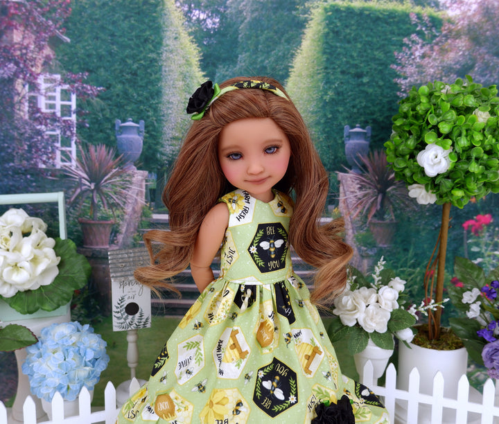 Bee You - dress with shoes for Ruby Red Fashion Friends doll
