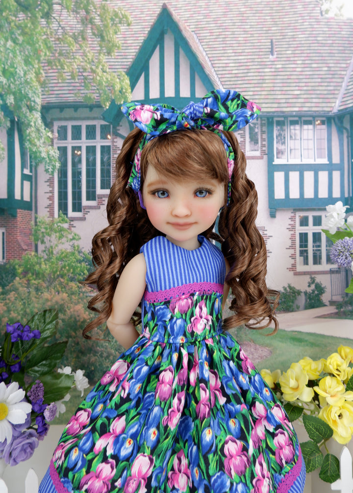 Blooming Iris - dress and shoes for Ruby Red Fashion Friends doll