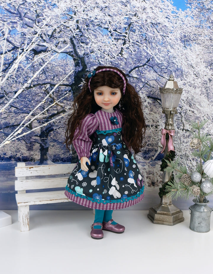 Bundled Up - dress with shoes for Ruby Red Fashion Friends doll