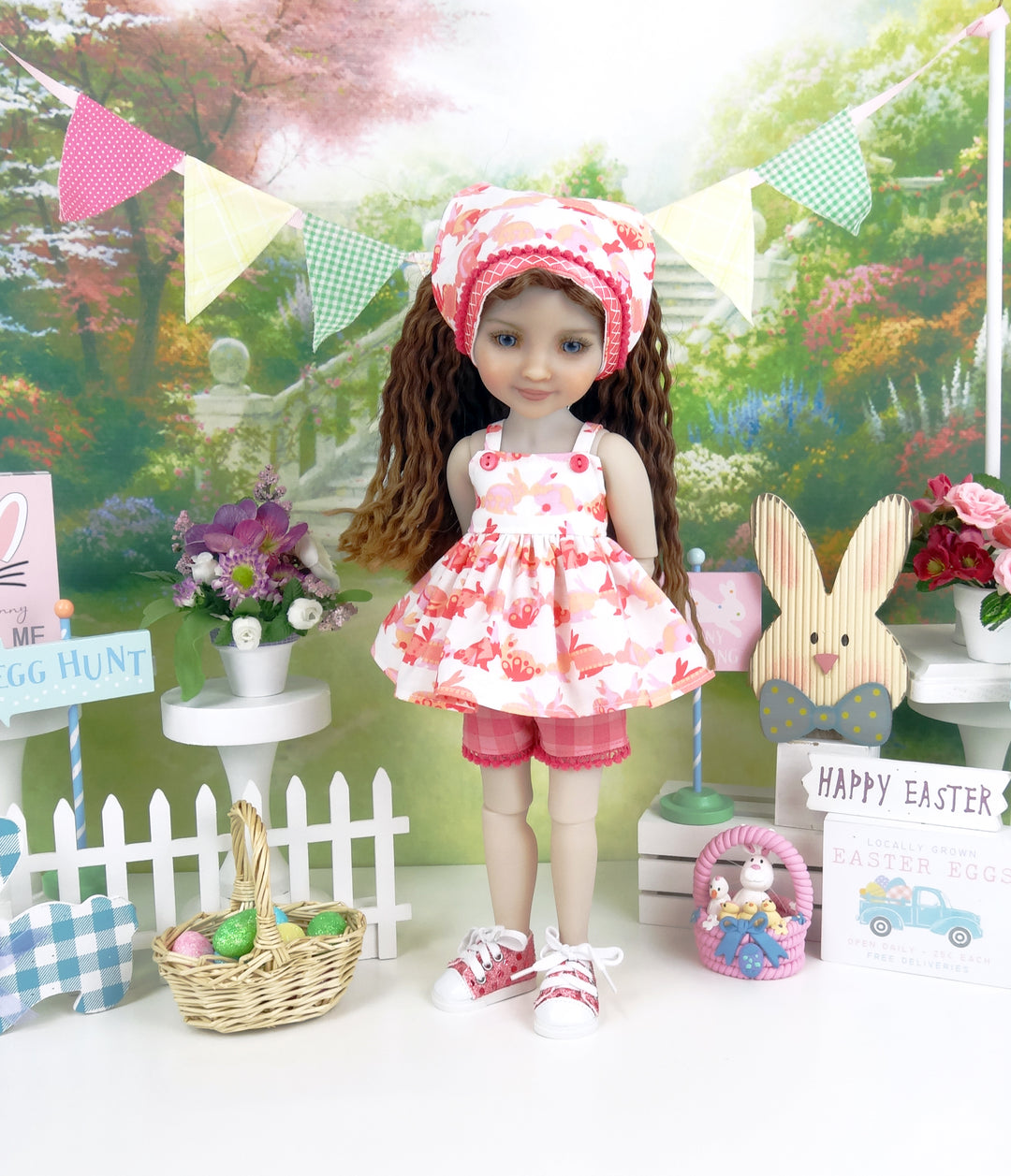 Bunny Kisses - top & shorts with shoes for Ruby Red Fashion Friends doll